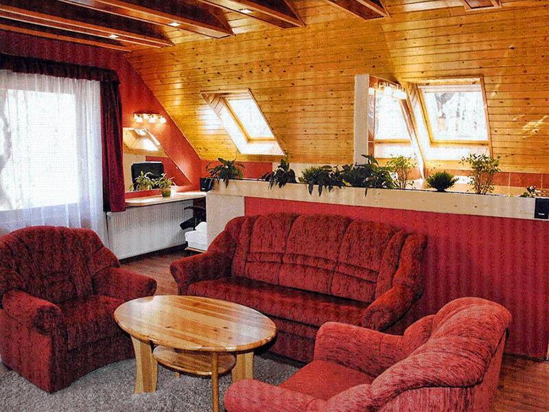 Platan Panzio Hotel Dobogoko Ruang foto